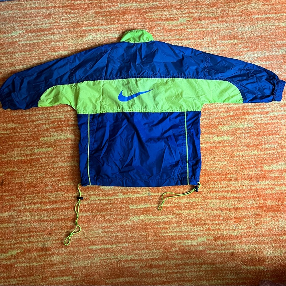 Nike jacket 🌸 - Picture 2 of 5